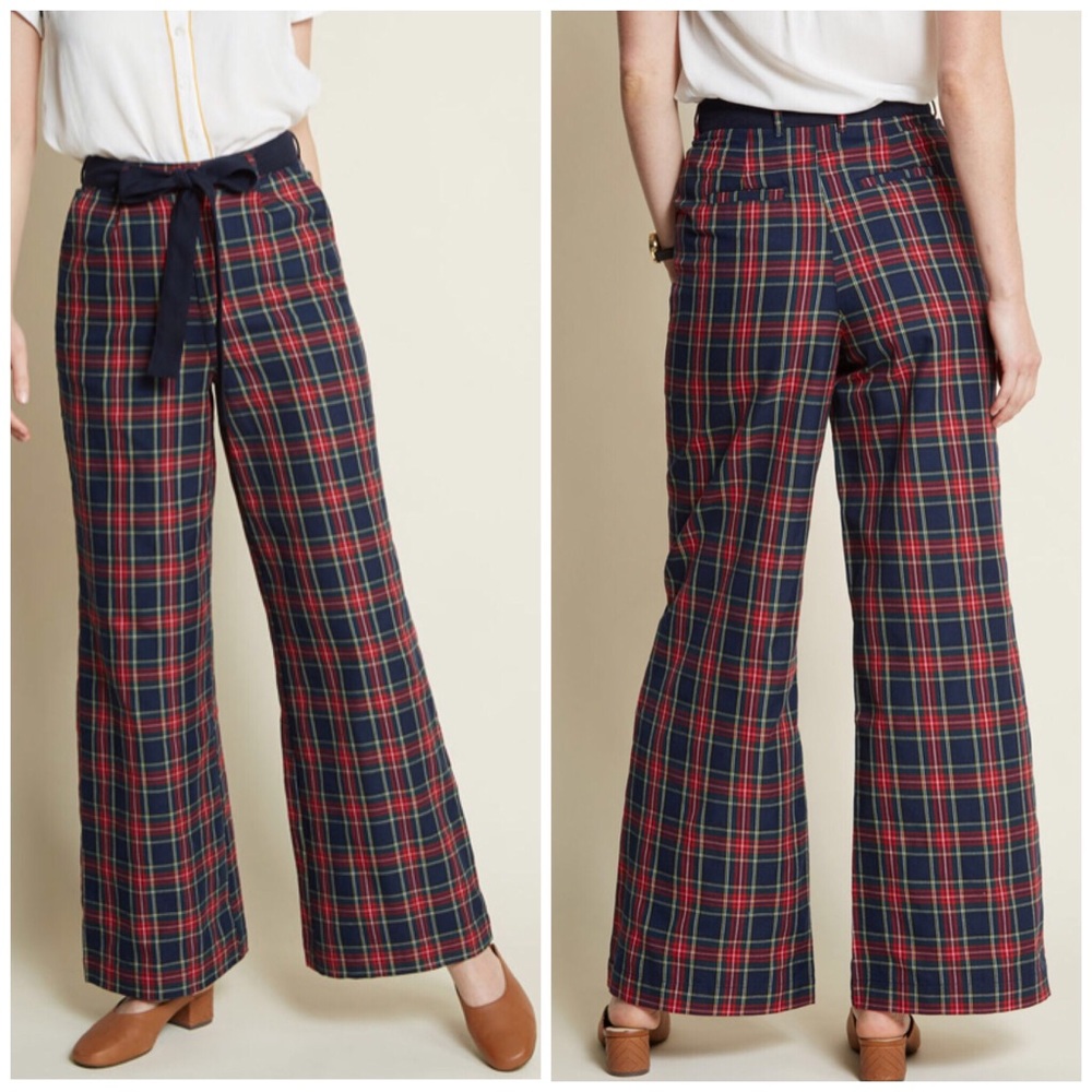 ModCloth Savannah Pant in Red Plaid NWT Size S